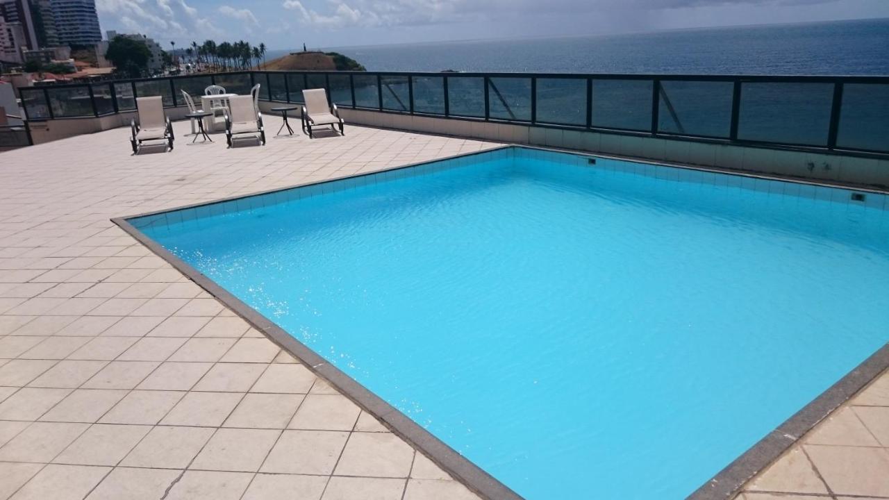 Farol Barra Flat Aparthotel Salvador Exterior photo