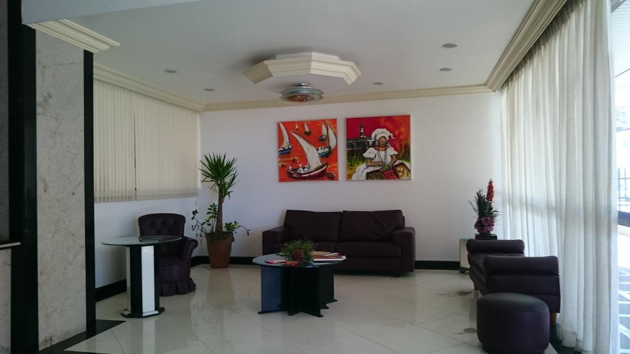 Farol Barra Flat Aparthotel Salvador Exterior photo